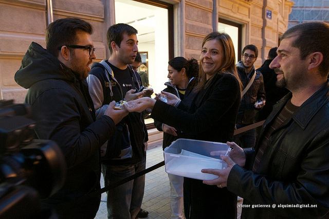 Inauguración Apple store calle Colón Valencia #84