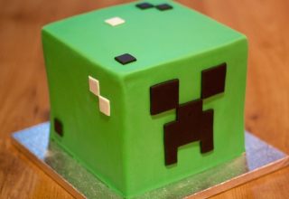 Tarta de Fondant “Creeper” de Minecraft
