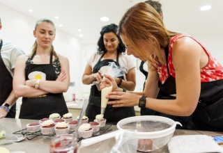 Taller de Cupcakes con Alma Obregón